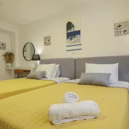 Panagouli Garden House *