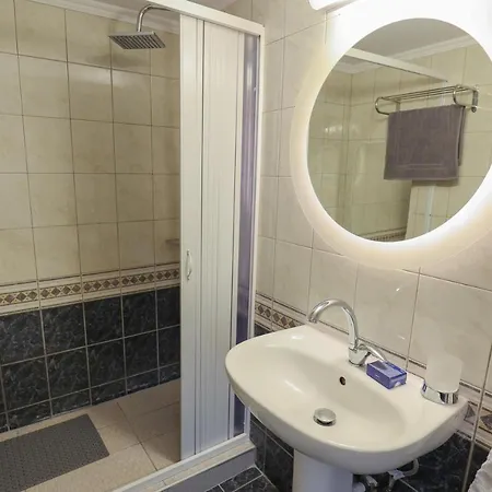 Apartment Panagouli Garden House *