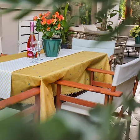 Panagouli Garden House Apartment *