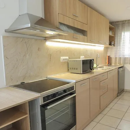 Διαμέρισμα Panagouli Garden House *